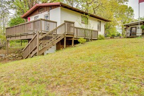 Apartment (0 Bedroom) | Interior - Cozy Elizabeth Studio w/ Deck Near Norfork Lake! (Elizabeth)