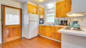 Apartment (0 Bedroom) | Interior