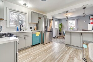 House (5 Bedrooms) | Interior - Pet-friendly Home w/ Fireplace ~ 9 Mi to Dtwn! (Columbus)