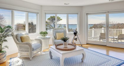 Hamptons Home Near Beaches w/ Pool & Water Views!