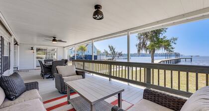 St Augustine Home w/ Dock & Lift on St Johns River