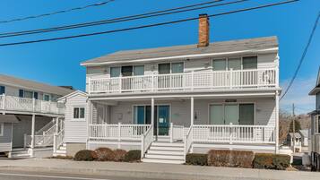 Apartment (0 Bedroom) | Interior