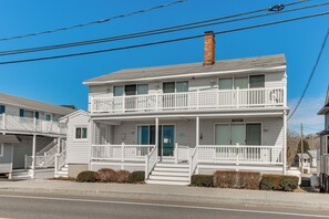 Apartment (0 Bedroom) | Interior - Cozy York Studio w/ Ocean View, Steps to Beach! (York Beach)