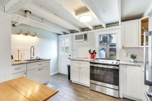 平房 (3 Bedrooms) | 住宿內部