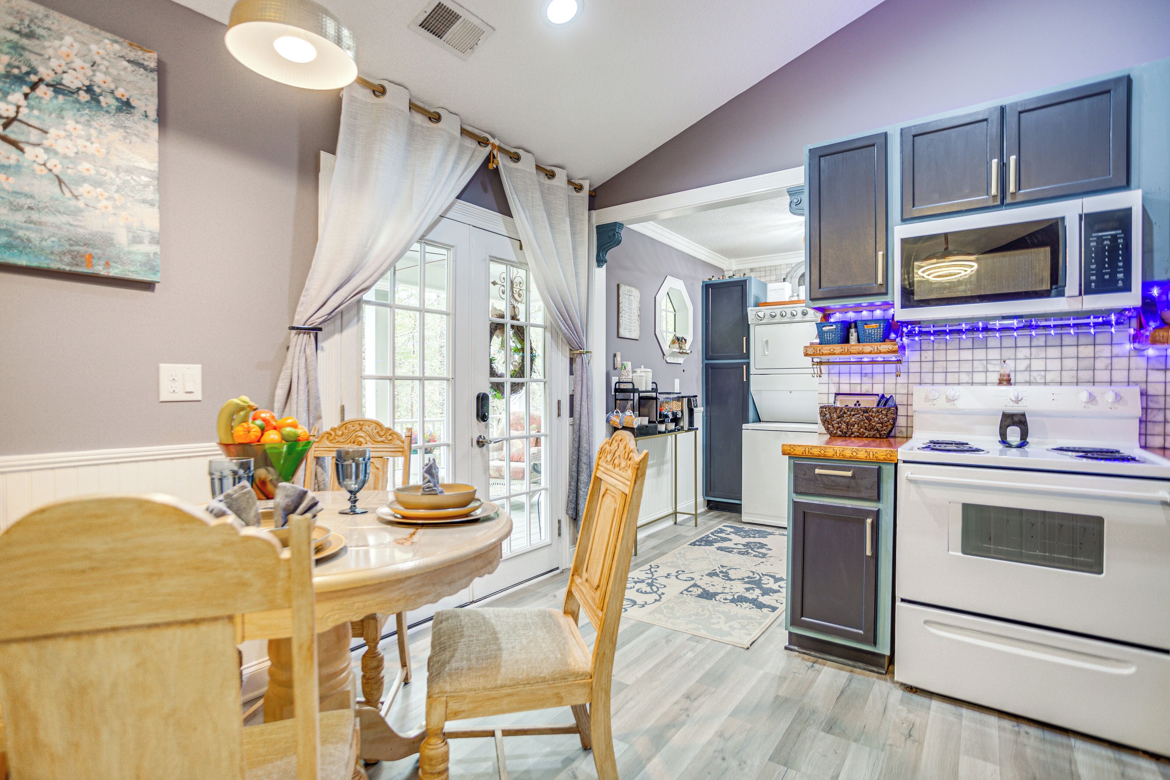 Apartment (1 Bedroom) | Interior