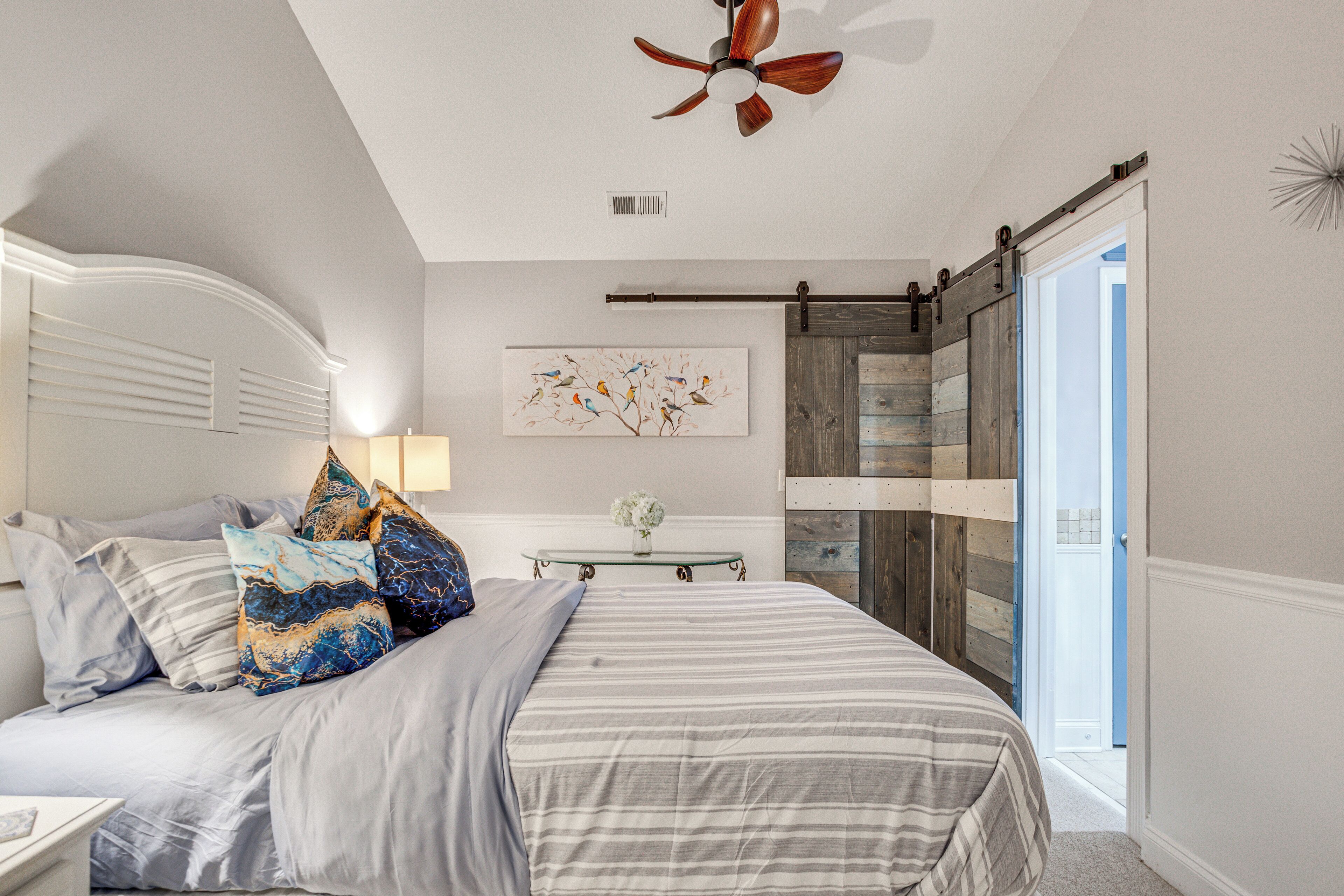 Apartment (1 Bedroom) | Interior