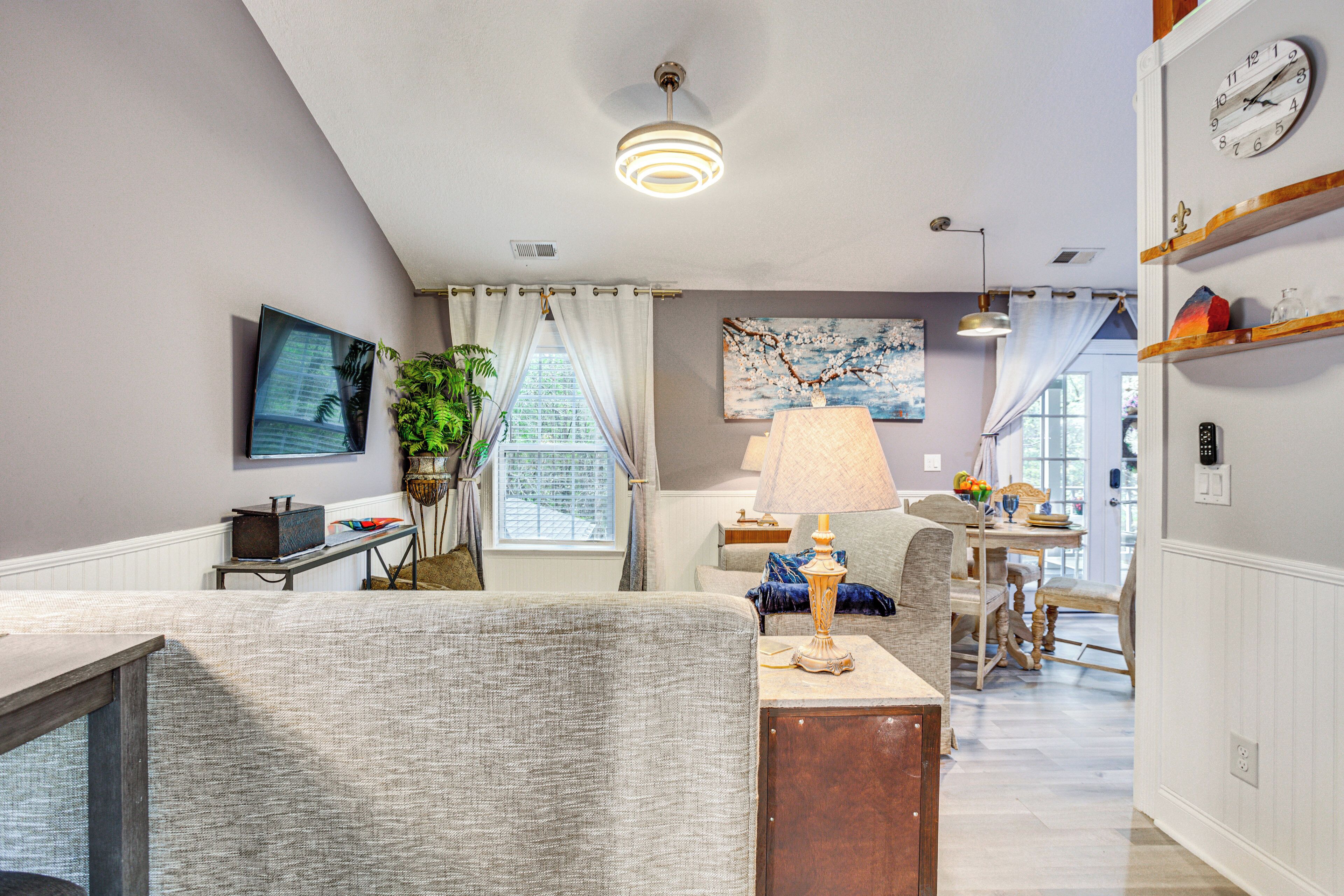 Apartment (1 Bedroom) | Interior