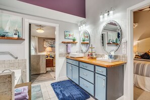 Apartment (1 Bedroom) | Interior