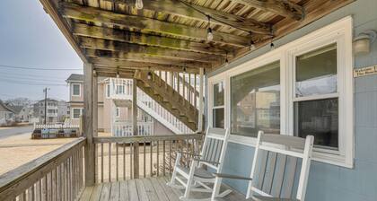 Pet-friendly Long Beach Island Home: Walk to Beach
