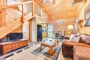 House (1 Bedroom) | Interior