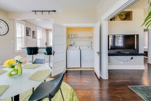 Căn hộ (2 Bedrooms) | Nội thất