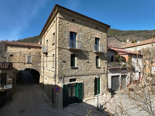 Vacation Homes "Il Palazzetto" - Red Apartment