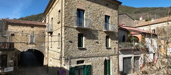 Vacation Homes "Il Palazzetto" - Red Apartment