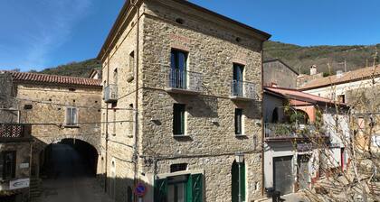 Vacation Homes "Il Palazzetto" - Red Apartment