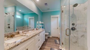 Shower - Salty Sea House (Bolivar Peninsula)