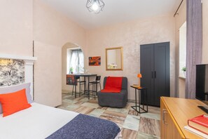 1 chambre, accès au Wi-Fi (inclus), literie fournie