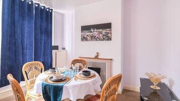 Rumah | Tempat makan