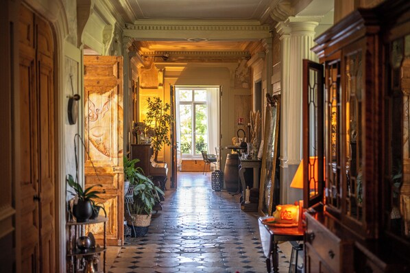 Family House | Reception - Le Petit Château de Conteville (Paluel)