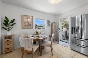 Dining - PET FRIENDLY! CLOSE TO 3 BEACH ACCESS POINTS! PRIVATE POOL! 6 SEATER GOLF CART AVAILABLE! 4/2 BUNGALOW SLEEPS 10! (Panama City Beach)