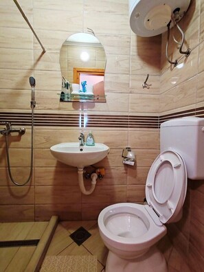 Shower, towels - Apartment & Rooms Tempera / Triple Room with Park view (Neum)