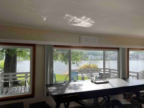 Interior - Lakeview Cozy Cottage (Michigan Center)