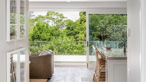 Interior - Aquarium House - with direct beach access & pool (Pottsville)