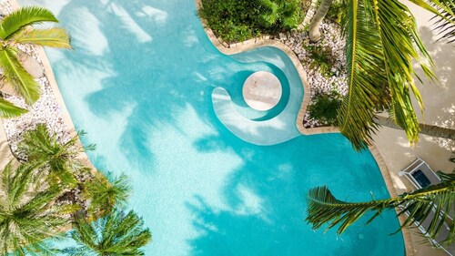 FRANGIPANI - Villa Encantado - Luxury Tropical Bed & Breakfast