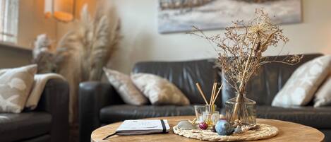 Smart TV, books, stereo, printers