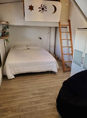 5 chambres, bureau, fer et planche à repasser, Wi-Fi gratuit