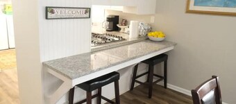 Entire house with 3 bedroom/1.5 bath