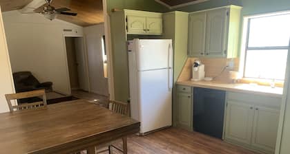 A quiet country retreat 8 miles from town.