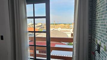 Colchones con efecto memoria y espacio para trabajar con laptop