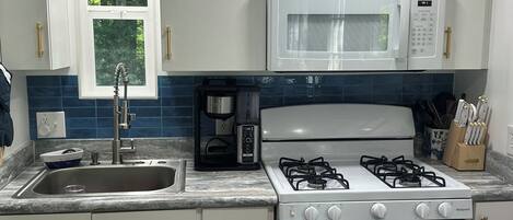 Microondas y parrilla de estufa