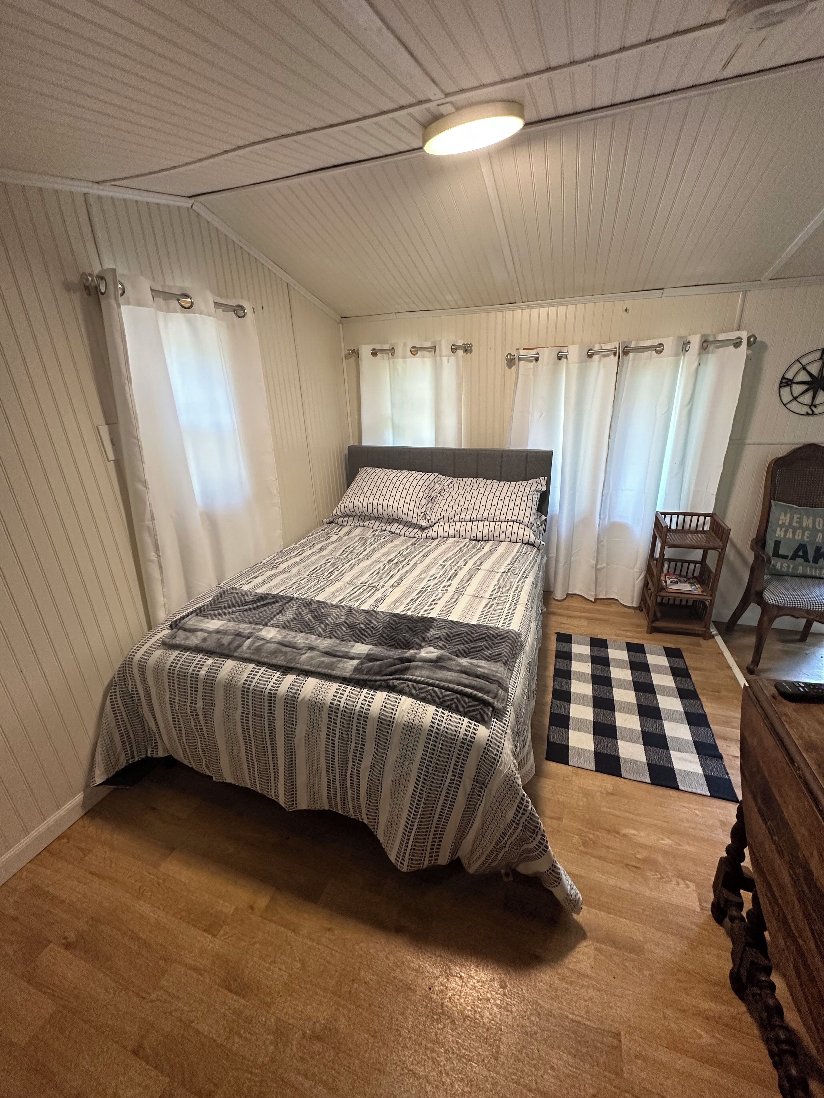 3 chambres, fer et planche à repasser, Wi-Fi, literie fournie