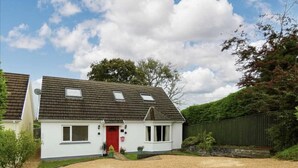 House | Exterior - Beautiful 4-bed House With Countryside Views (Haverfordwest)