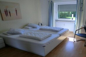 1 makuuhuone, vauvan matkasänky, ilmainen Wi-Fi