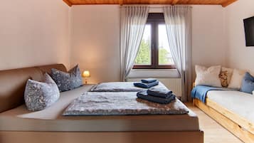 2 quartos, Wi-Fi de cortesia, roupa de cama