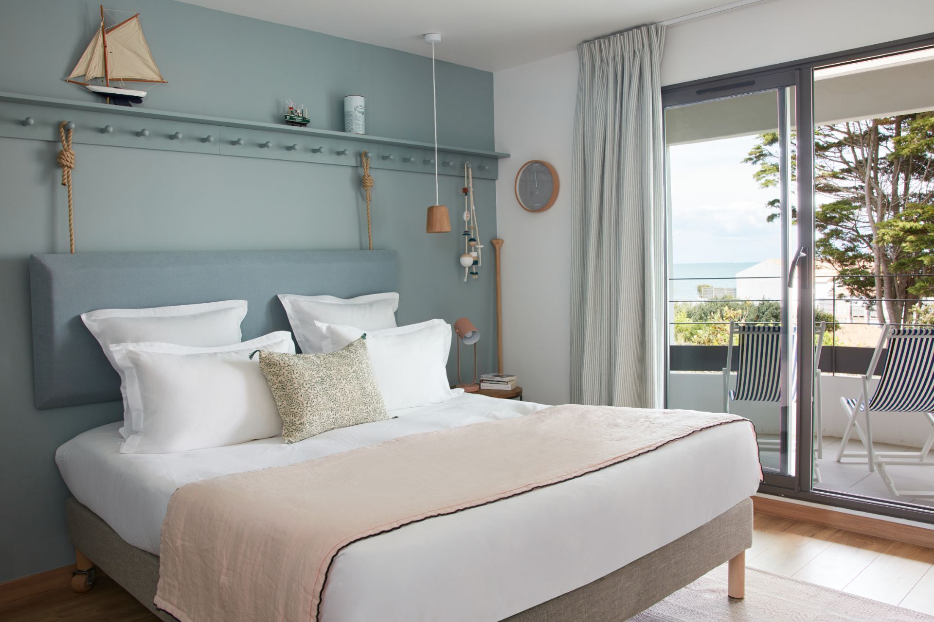 Chambre Supérieure | Mini-bar avec articles gratuits, chambres insonorisées, Wi-Fi gratuit