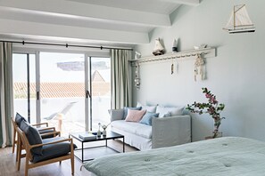 Suite | Artículos del minibar gratis, insonorización y wifi gratis 