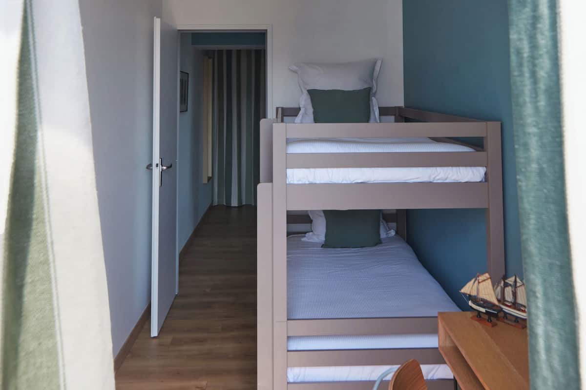 Familienzimmer | 1 Schlafzimmer, Minibar (mit einigen kostenlosen Artikeln)