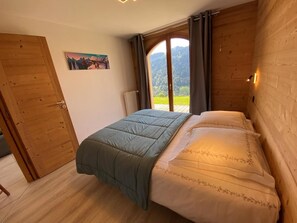 1 camera, Wi-Fi, lenzuola