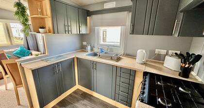 6 Berth Caravan - Sealands, Ingoldmells