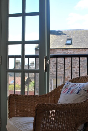 Coorie Cottage- stylish townhouse Anstruther