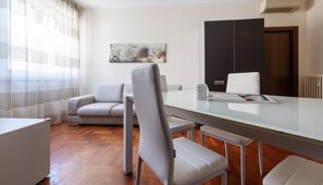 2 bedrooms - Italianway - Sismondi 74 (Milan)