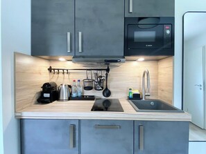 Private kitchen - QT Apartment neu & Stylisch Top Lage (Detmold)