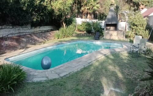 Converge Exquisite Lodge Parkmore Sandton.