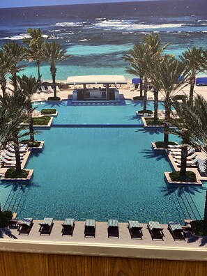 Pool - Beautiful waterfront 3 bedroom condo with beach and pool amenities  (Oyster Pond)