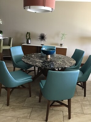 Dining - Beautiful waterfront 3 bedroom condo with beach and pool amenities  (Oyster Pond)