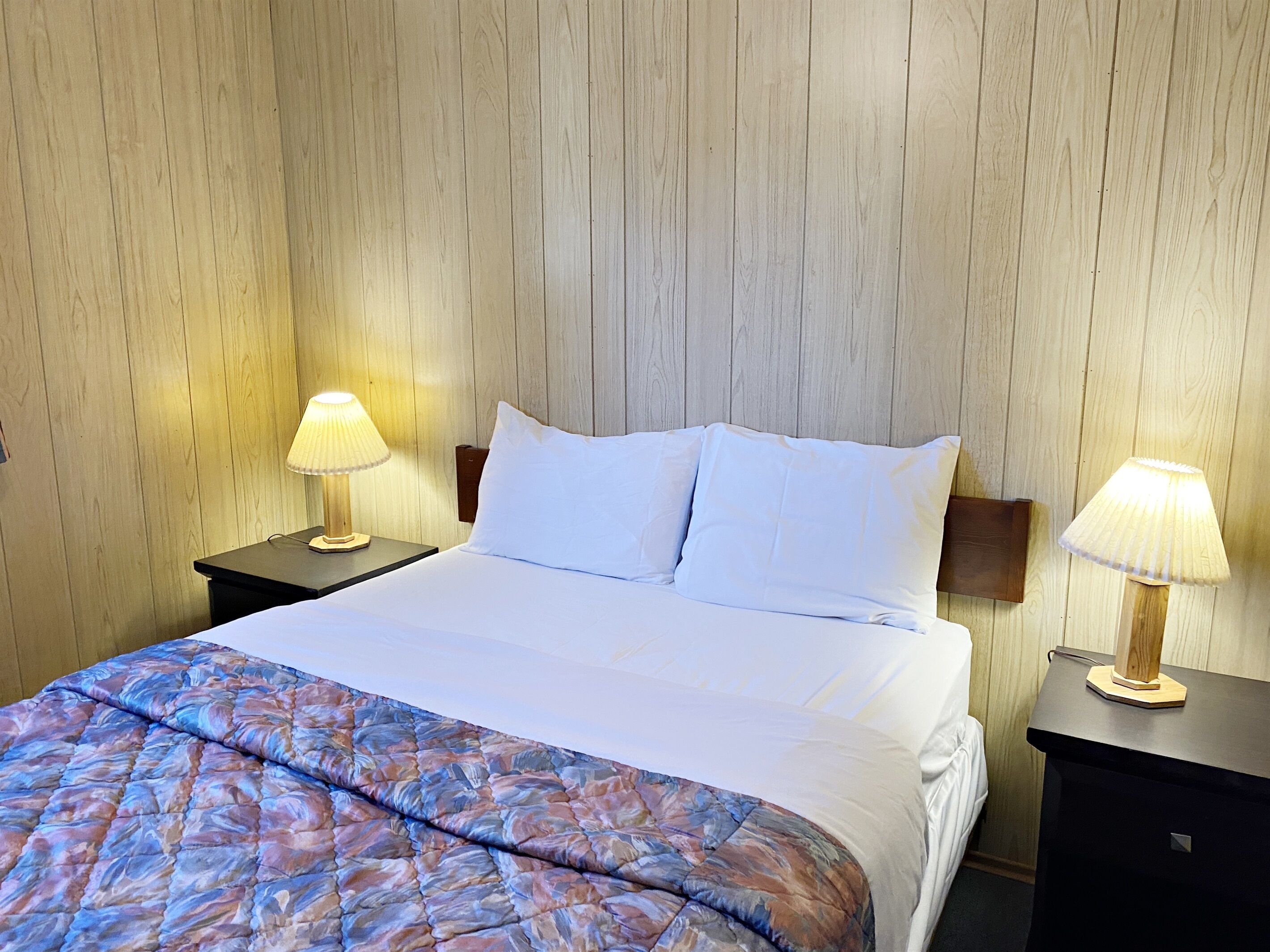 3 habitaciones, wifi gratis y ropa de cama 