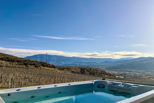 Tina de hidromasaje al aire libre